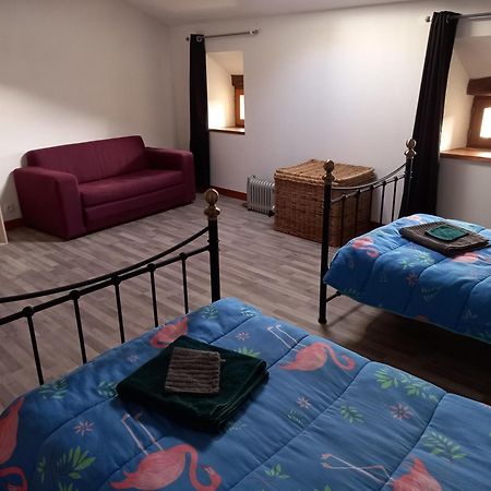 Le Papillon Villa Savigne Екстериор снимка